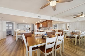 ,Dining Area,