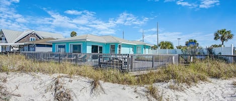 Beach view of Primetime