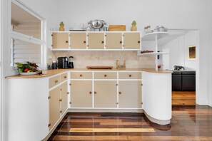Retro Kitchen