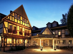 Romantik Hotel Platte, (Attendorn), LHS 08573 NEU