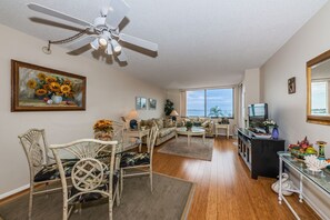 Dining Room-Living Room