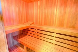 Lower Level- Sauna