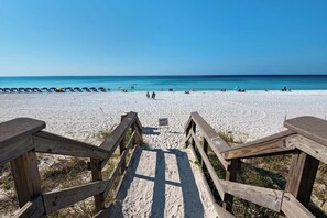 Just steps to the beach!