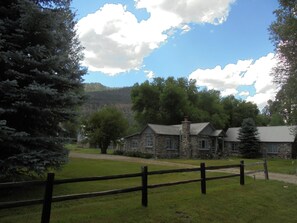 The Cottage at River Stone Ranch