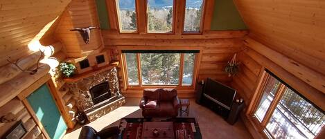 Real log home with spectacular views of the Angel Fire ski mountain