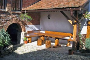 Casa Nicu • self catering Carpathian cottage for your Transylvania holiday near Sibiu, Romania