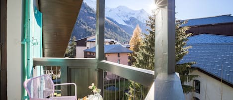 Balcony with view on the mountains