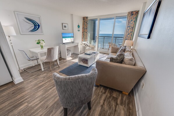 Large Living Area with Views of the Ocean, Beautifully Decorated