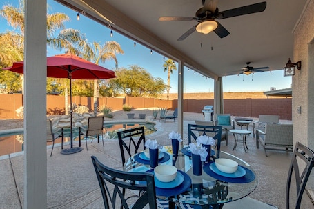 Outdoor dining