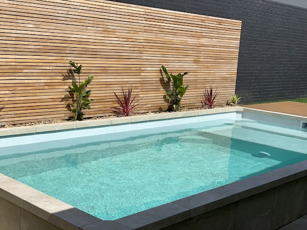 Heated magnesium salt water pool