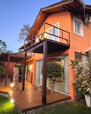 Exterior