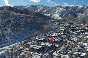 1.5 mile drive to Park City Base, or ~11 min bus ride on free Park City transit