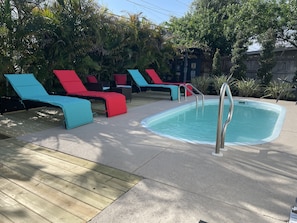 Heated 8x10 pool with lounge chairs 
Heated pool oct 15- april 15