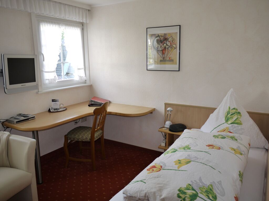 A Single room, 16sqm, max. 1 person - キルヒラーバッハ | Vrbo