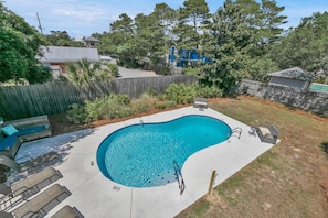 Large Private Pool that can be Heated