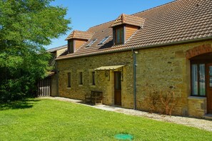  General view, Lascaux gite
