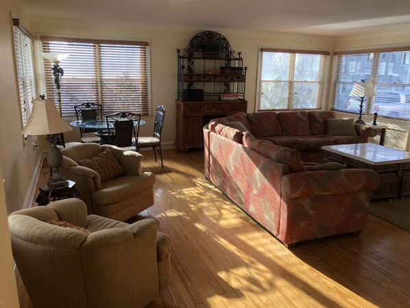 Living Room (Main Floor) - Picture 1 of 4