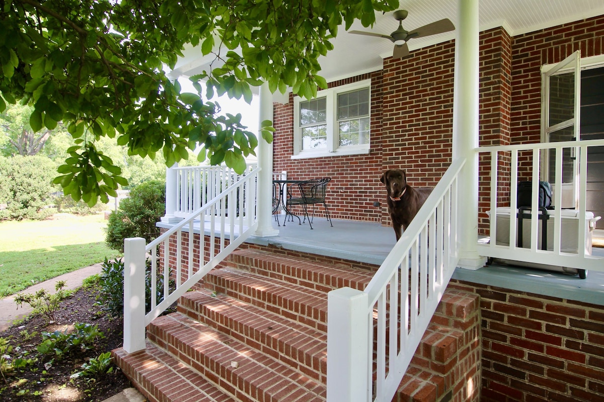 Elegance Meets Modern Comfort at this Pet-Friendly, Flower Farm in Somerset, VA.