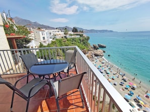 Dining corner sea view
