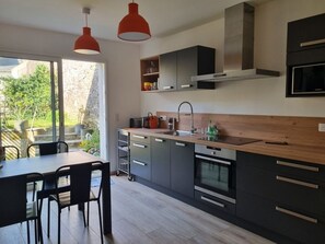 Kitchen garden level