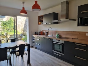 Kitchen garden level
