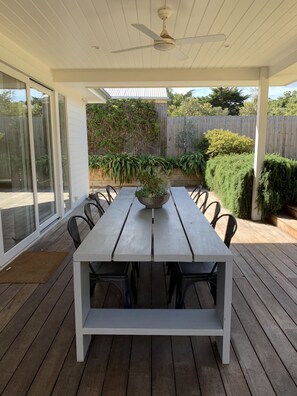 Outdoor dining