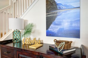 Modern Art with plenty of Aloha throughout.