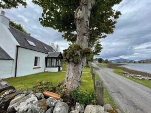Exterior | Lag Cottage, Dornie, near Kyle