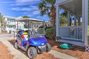 Golf Cart Included! 

