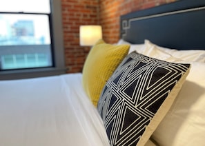Bedroom | Bed
