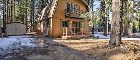 South Lake Tahoe Vacation Rental Home | 3BR | 2BA | Bedroom on 1st Floor