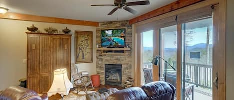 Living Room--- Cozy Fireplace and TV