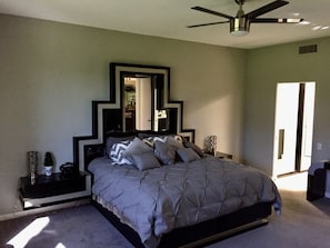 Master King Bedroom