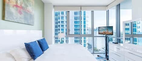 Miami Miami Beach 1 Deluxe Partial Ocean Vi Bedroom