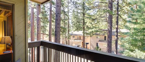 Incline Village Vacation Rental | 1BR | 2BA | 1,062 Sq Ft | Step-Free Access