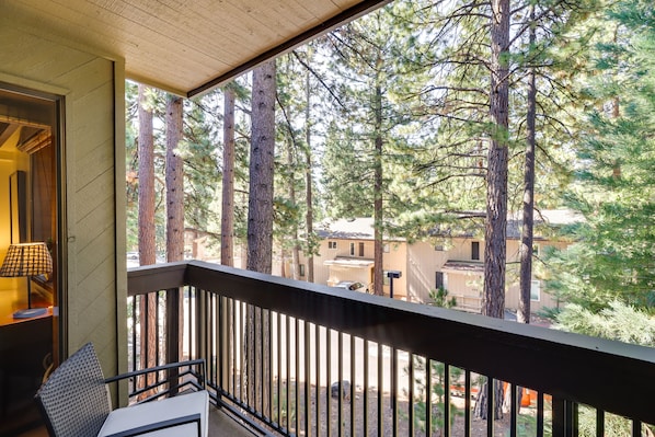 Incline Village Vacation Rental | 1BR | 2BA | 1,062 Sq Ft | Step-Free Access