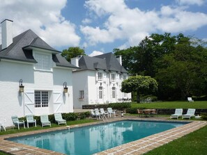 The Loft Studio is located on the Clos Mirabel Estate