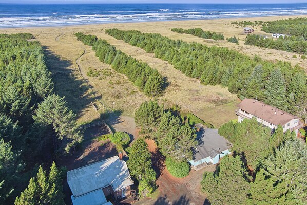 SeaNest is only 150 yards from 28 uninterrupted miles of sandy beach.