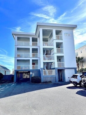 1116 Ocean Blvd., Isle of Palms, South Carolina