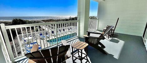 1116 Ocean Blvd., Unit 101 Welcomes visitors with a beautiful oceanfront balcony view