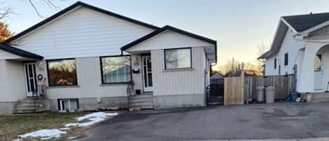 House; Full semi, 2 spacious levels, all yours. 5 bedrooms, gas heat, air ...