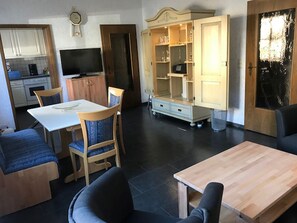 Ferienwohnung Sonnenpfad, 60qm, 1 Schlafzimmer, max. 4 Personen