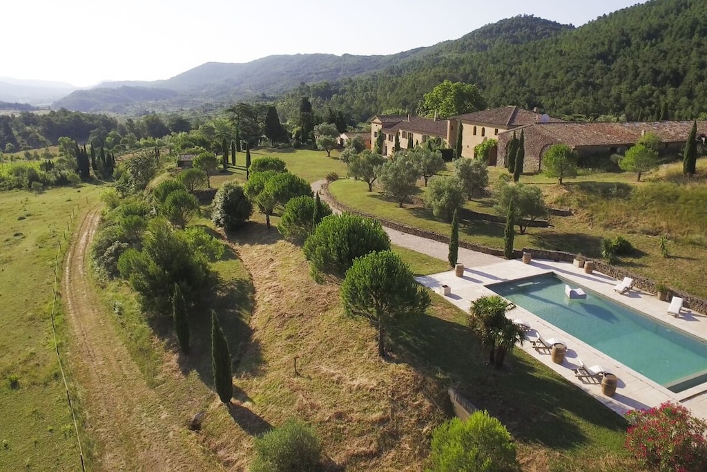 Picture of villa