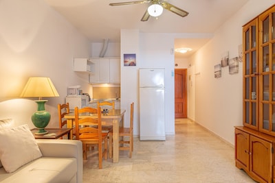 Holiday Apartment Edificio Apolo with Terrace & Air Conditioning; Street Parking Available