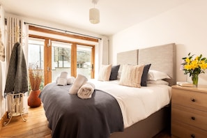 Corn Barn bedroom 2
