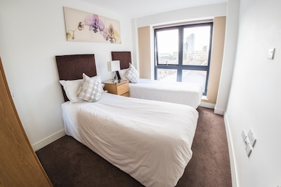 2 Bedroom Apartment at Ilford Tower Apartments