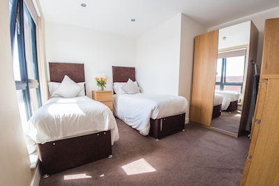 2 Bedroom Apartment at Ilford Tower Apartments