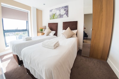 2 Bedroom Apartment at Ilford Tower Apartments