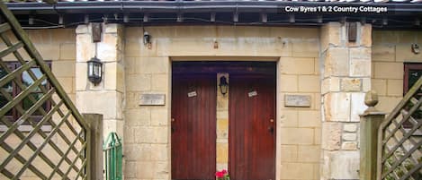 Entrances To Cow Byres 1 & 2 Country Cottages