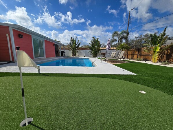 Pool